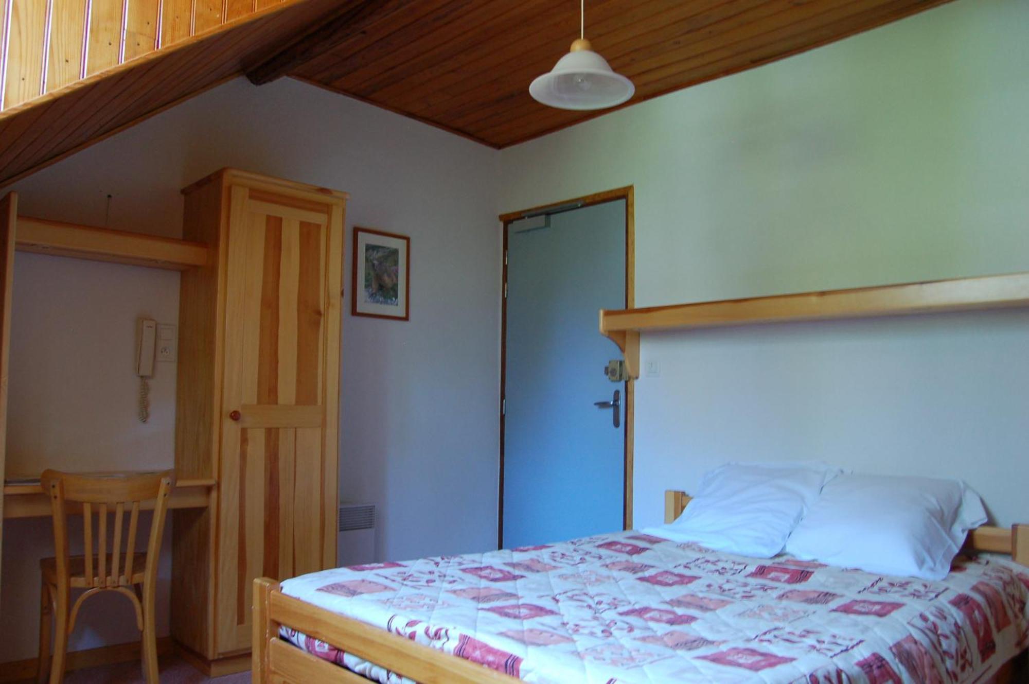 Hotel Engilberge Ailefroide Экстерьер фото