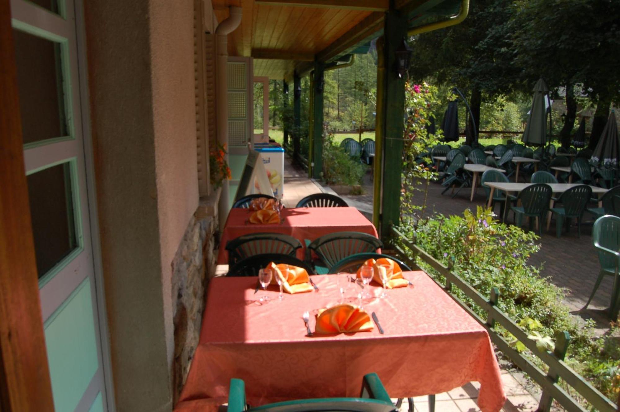 Hotel Engilberge Ailefroide Экстерьер фото